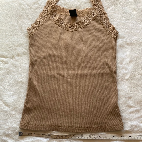 New Gap tank top with lace Size X-Small - Picture 3 of 4